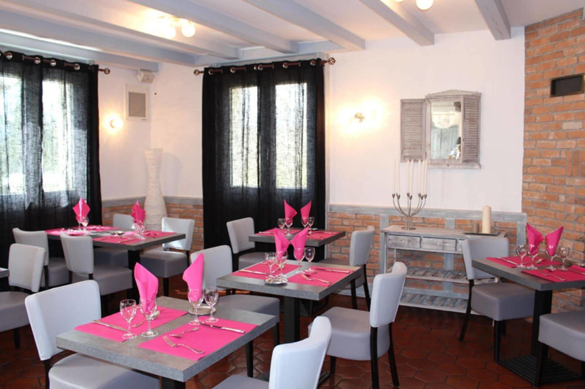 Auberge La Tomette, The Originals Relais Vitrac  Exterior foto